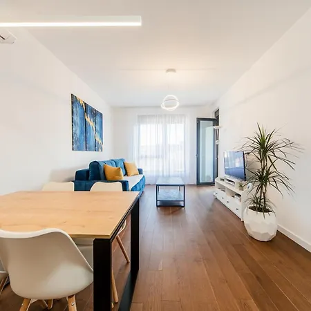 Harizma - Maja Apartamento *