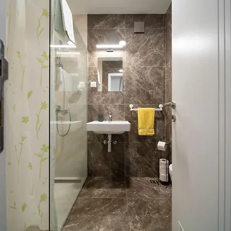 Harizma - Maja Apartamento