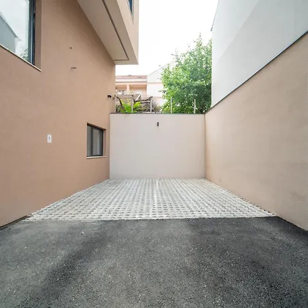 Harizma - Maja Apartment *