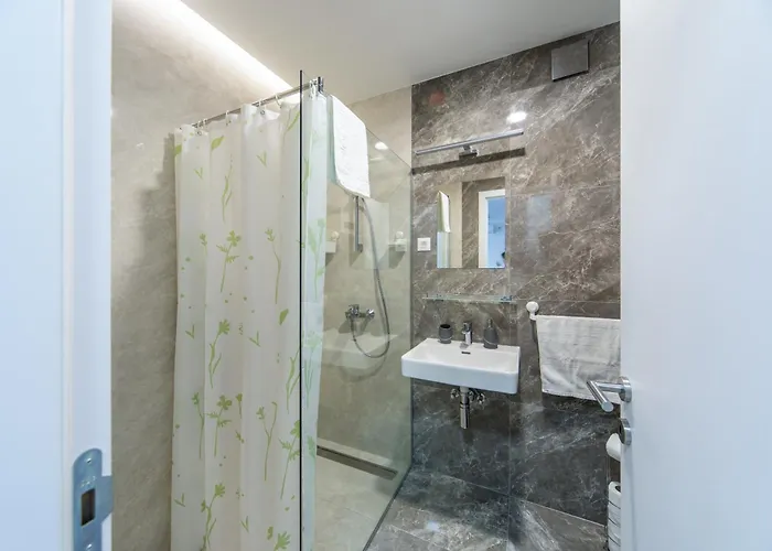 Harizma - Maja Kragujevac