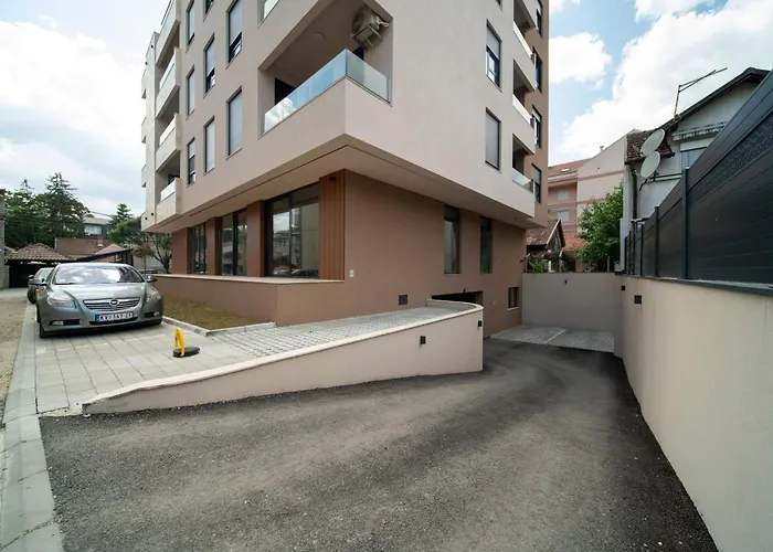 Harizma - Maja Apartman